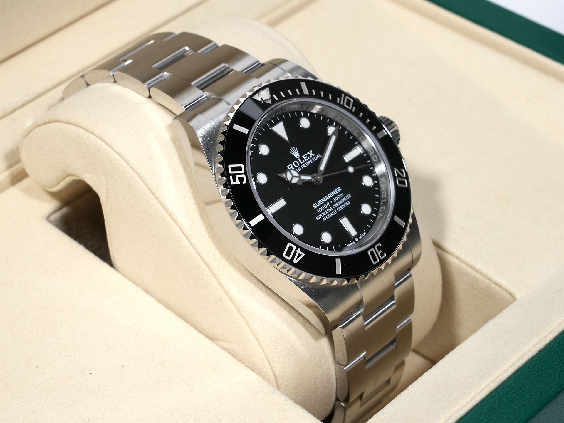 ロレックス サブマリーナー ノンデイト Ref.124060 ステンレススチール ブラック文字盤 未使用 zywim5p2