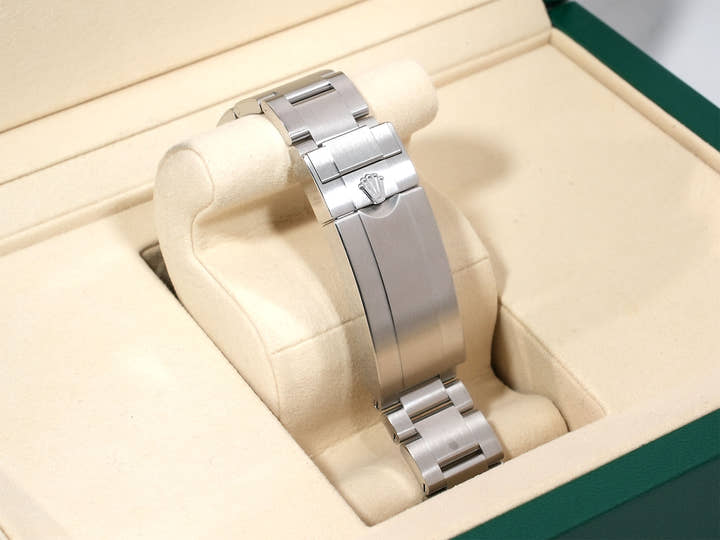 ロレックス サブマリーナー ノンデイト Ref.124060 ステンレススチール ブラック文字盤 未使用 zywim5p2