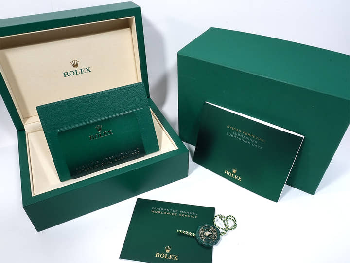 ロレックス サブマリーナー ノンデイト Ref.124060 ステンレススチール ブラック文字盤 未使用 zywim5p2