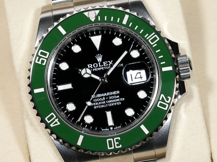 ロレックス サブマリーナー デイト Ref.126610LV ステンレススチール ブラック文字盤 未使用 r6fj3cw8