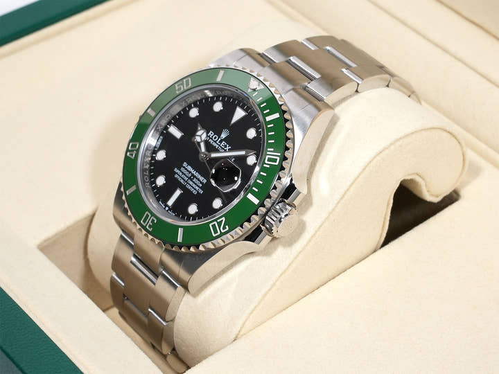 ロレックス サブマリーナー デイト Ref.126610LV ステンレススチール ブラック文字盤 未使用 r6fj3cw8