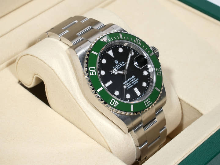 ロレックス サブマリーナー デイト Ref.126610LV ステンレススチール ブラック文字盤 未使用 r6fj3cw8