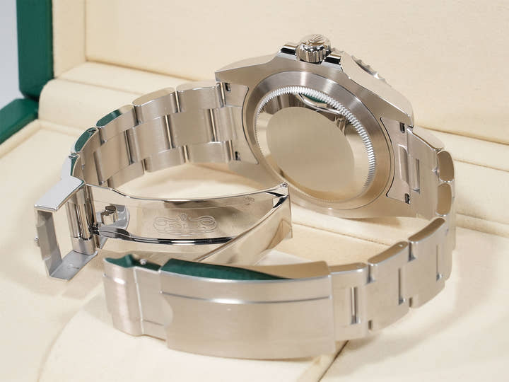 ロレックス サブマリーナー デイト Ref.126610LV ステンレススチール ブラック文字盤 未使用 r6fj3cw8