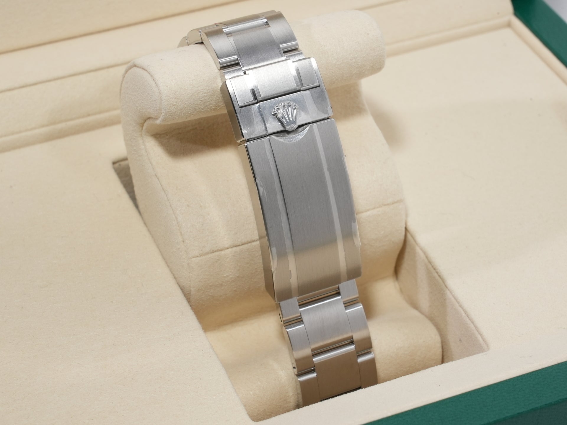 ロレックス サブマリーナー ノンデイト Ref.124060 ステンレススチール ブラック文字盤 未使用 nbexrtkx