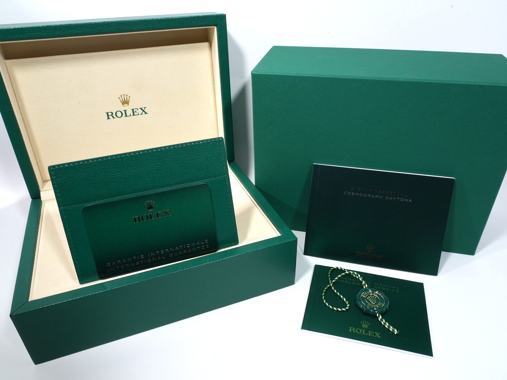 ロレックス デイトナ Ref.126505 エバーローズゴールド サンダストxブライトブラック文字盤 未使用 x47krqut