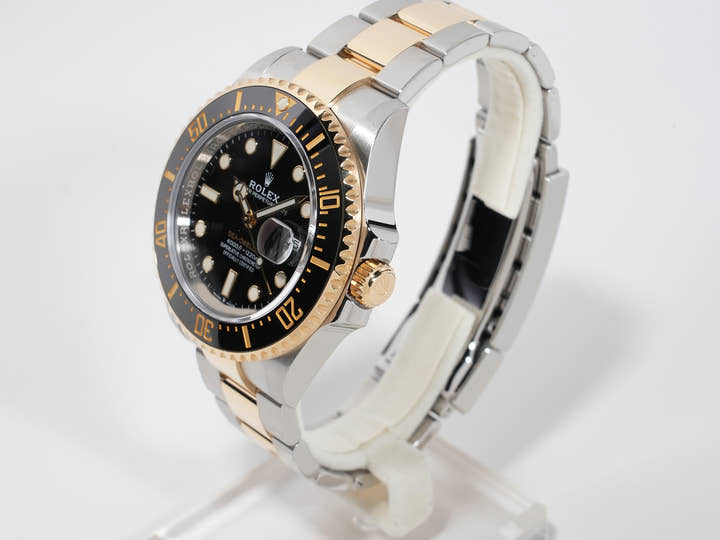 ロレックス シードゥエラー Ref.126603 ステンレススチール/イエローゴールド ブラック文字盤 美品 wz6zvgu9