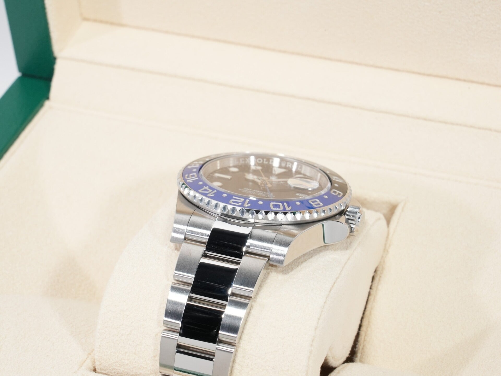 Rolex GMT-Master II Ref. 126710BLNR Stainless Steel Black Dial Oyster Bracelet Excellent Condition phen2gps