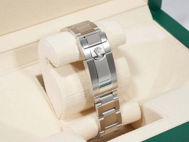 Rolex GMT-Master II Ref. 126710BLNR Stainless Steel Black Dial Oyster Bracelet Excellent Condition phen2gps