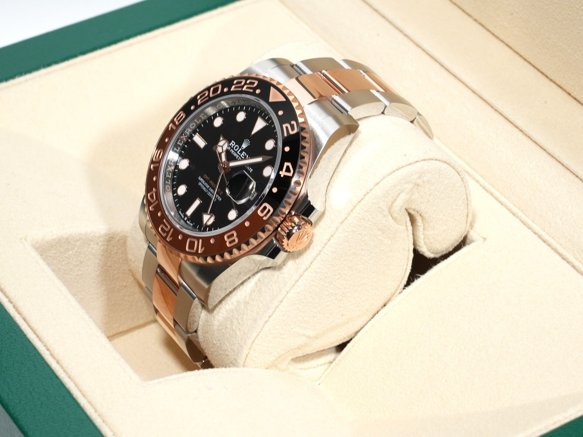 Rolex GMT-Master II Ref. 126711CHNR Stainless Steel/Everose Gold Black Dial Oyster Bracelet Unused qajwy9cd
