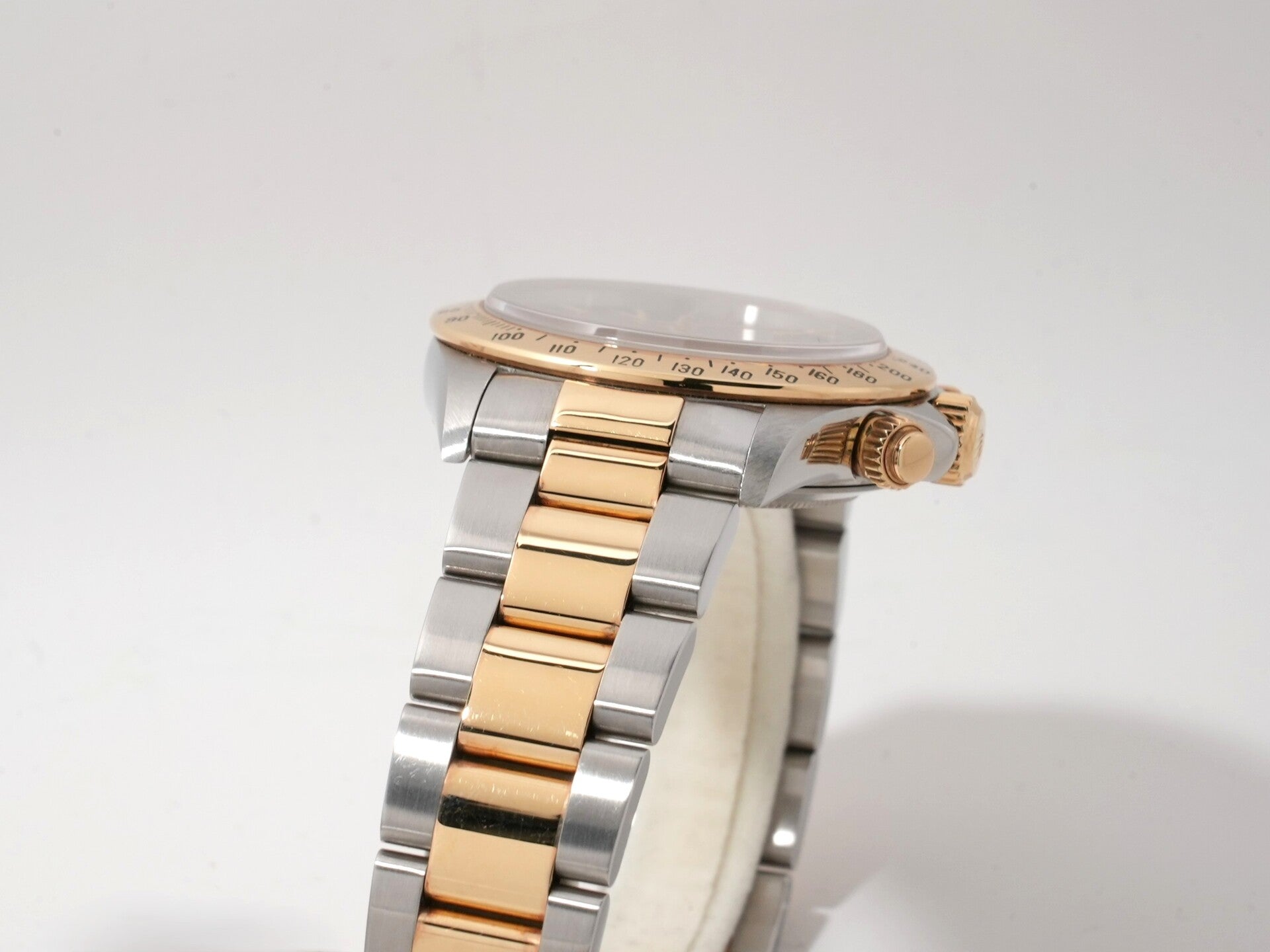 ロレックス デイトナ エルプリメロ Ref.16523 ステンレススチール/イエローゴールド グレー文字盤 中古 23mo5ziy