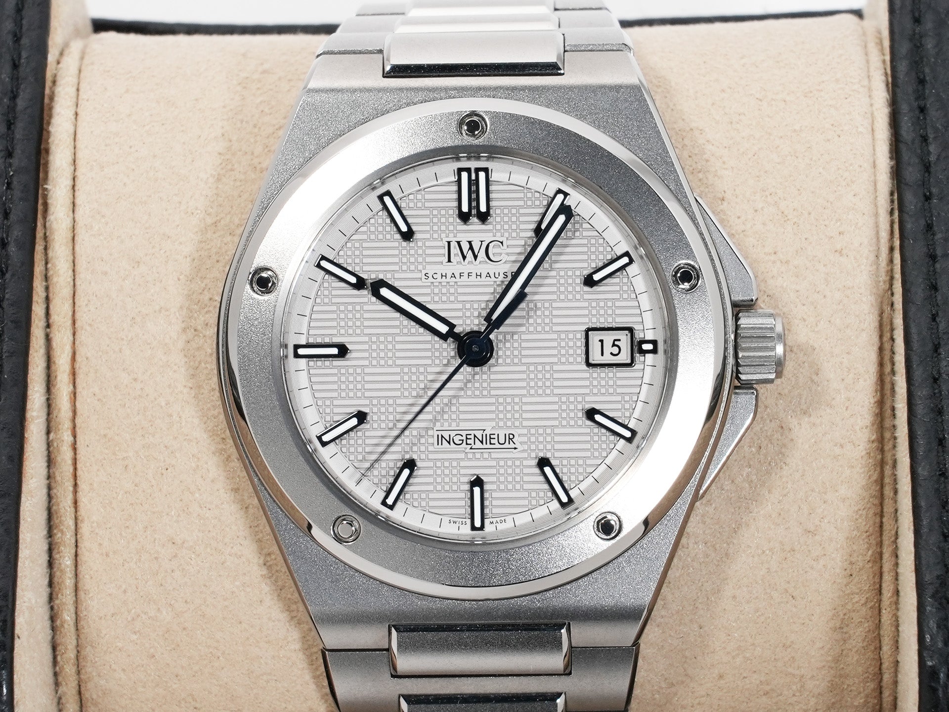 IWC インヂュニア オートマティック 40 Ref.IW328904 チタニウム グレー文字盤 美中古 y5kzb88u