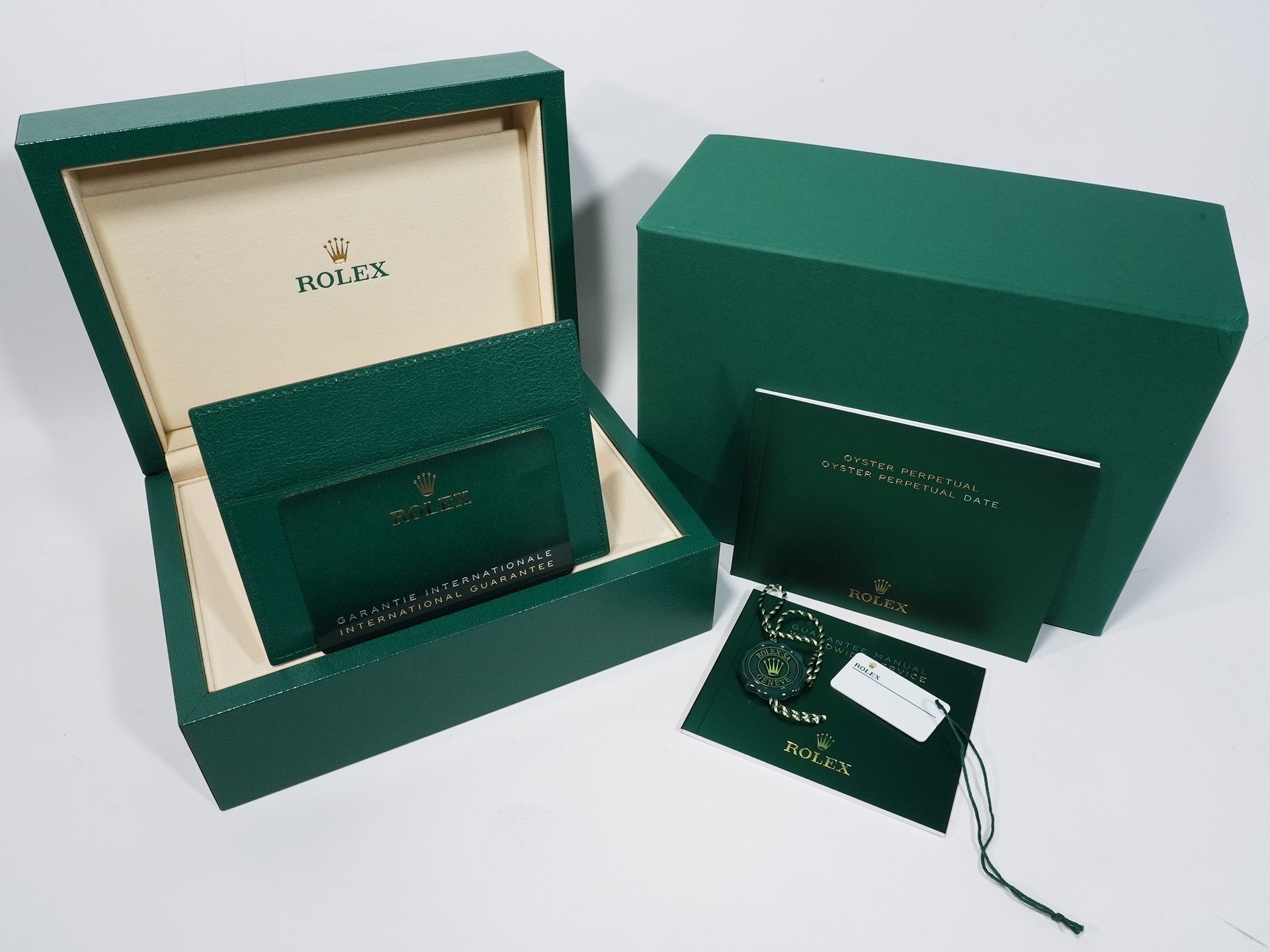 ロレックス オイスターパーペチュアル41 Ref.134300 ステンレススチール キャンディピンク文字盤 未使用 qcszynqt