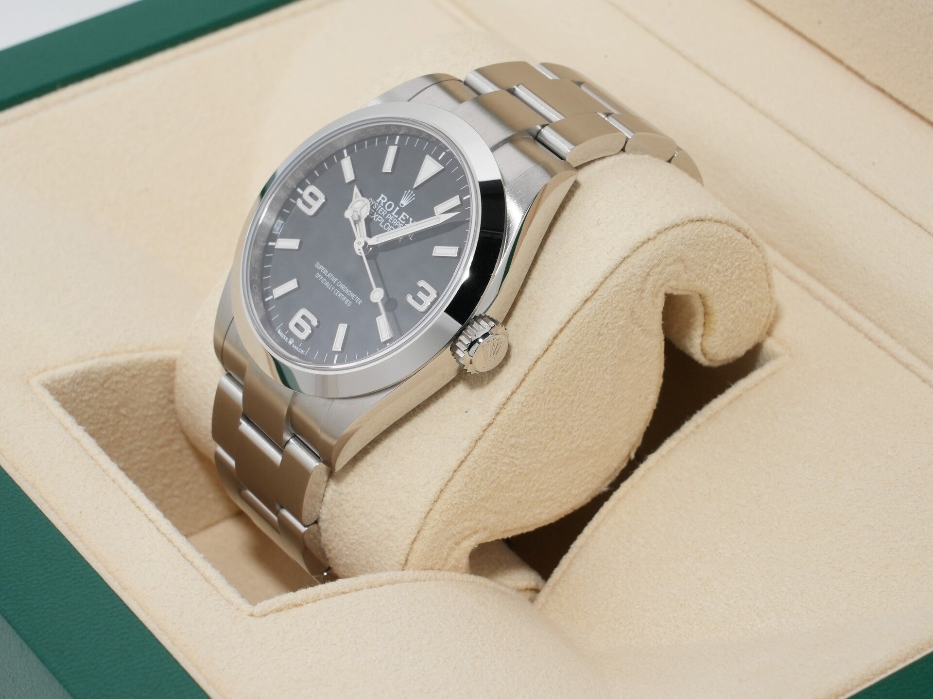 ロレックス エクスプローラー40 Ref.224270 ステンレススチール ブラック文字盤 オイスターブレスレット 美品 9xqh548n