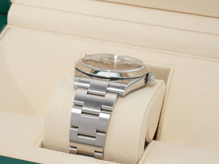 ロレックス エクスプローラー40 Ref.224270 ステンレススチール ブラック文字盤 オイスターブレスレット 美品 9xqh548n