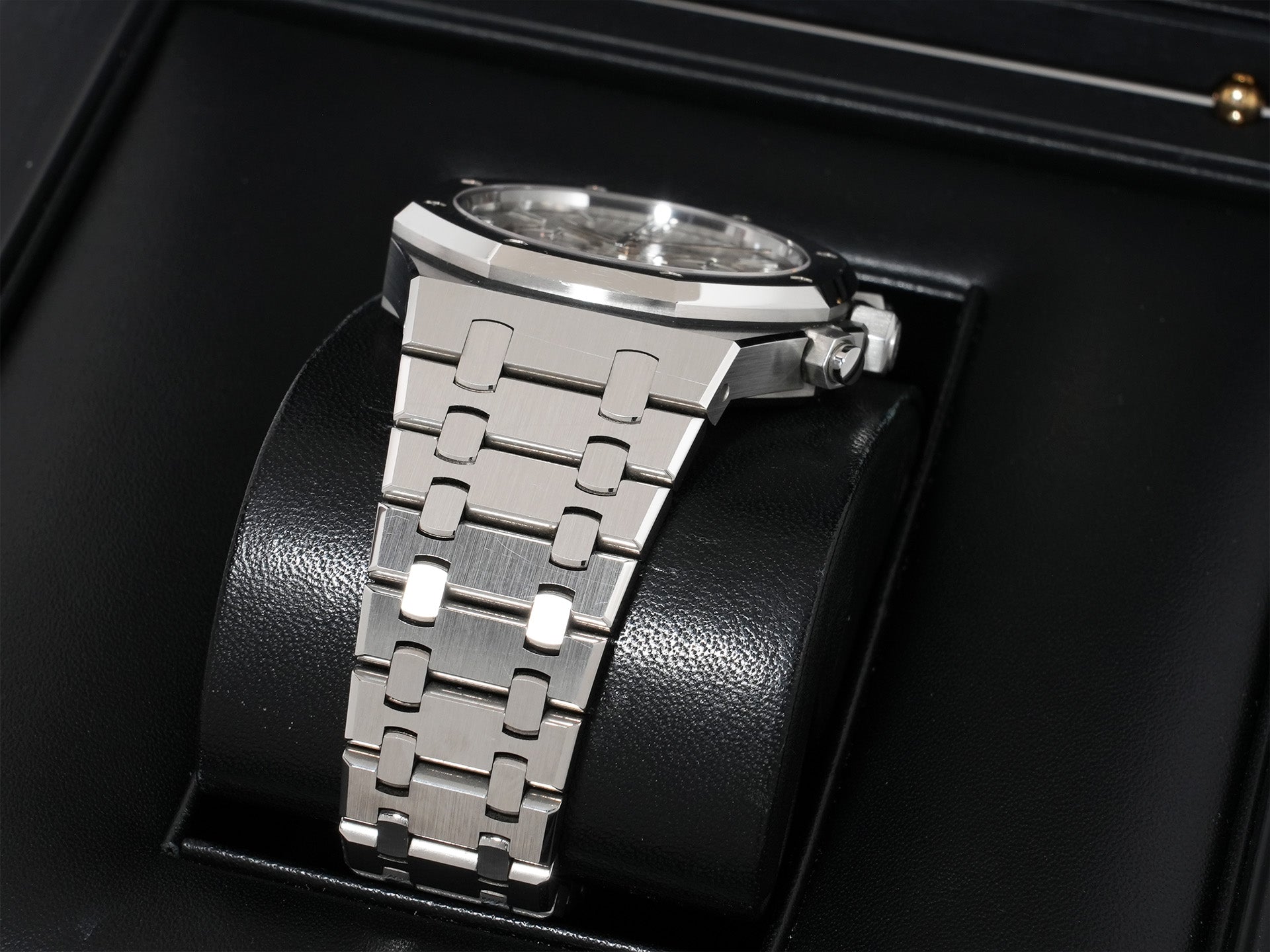 オーデマピゲ ロイヤルオーク クロノグラフ Ref.26320ST.OO.1220ST.02 ステンレススチール シルバー文字盤 中古 3fv9vqmm