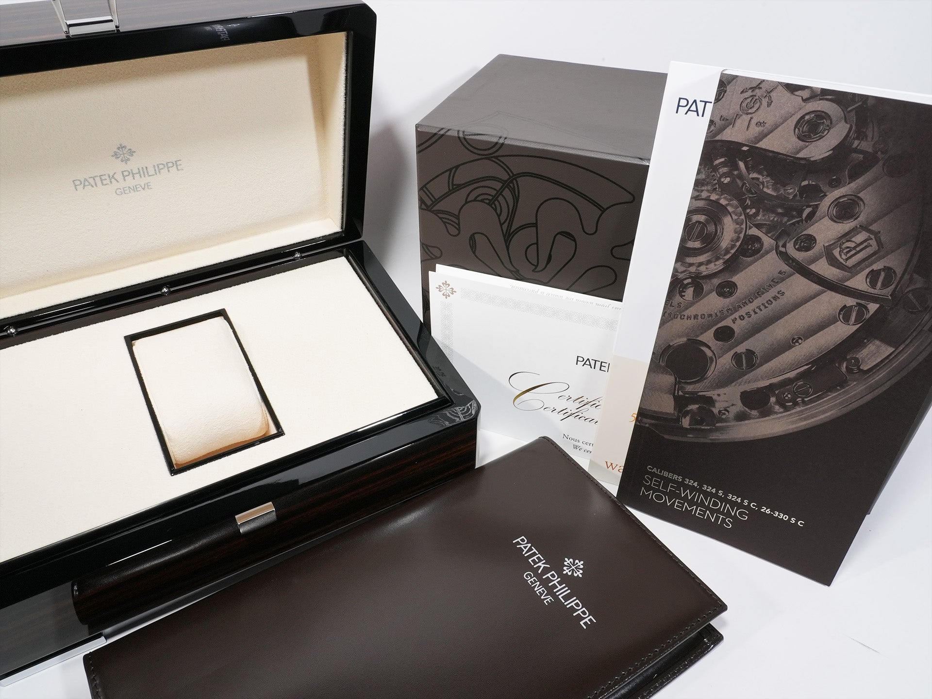 パテックフィリップ アクアノート Ref.5168G-001 ホワイトゴールド ミッドナイトブルー文字盤 中古 raewsqut