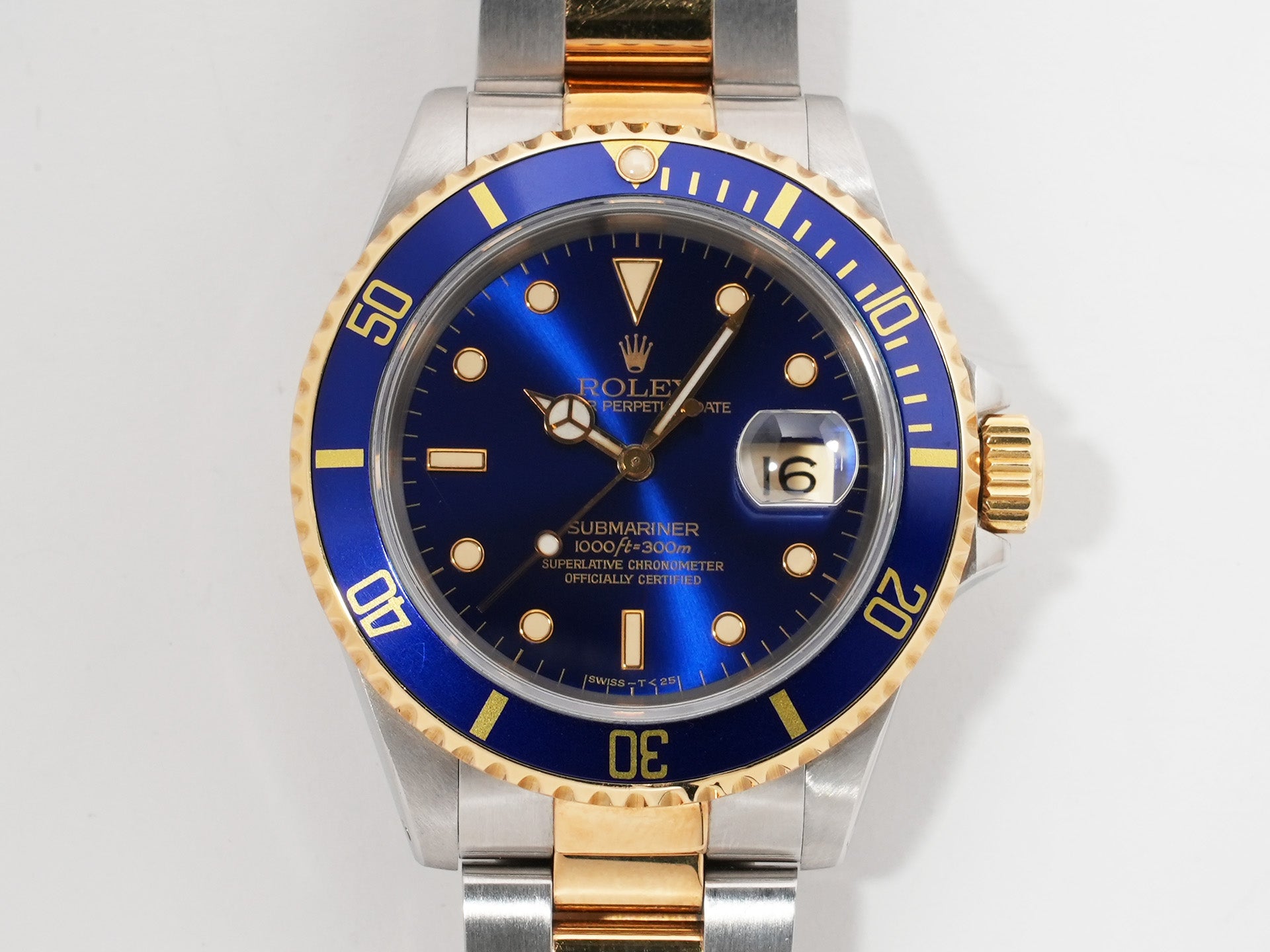 Rolex Submariner Date Ref. 16613 Stainless Steel/Yellow Gold Blue Dial Used sap4jdjr
