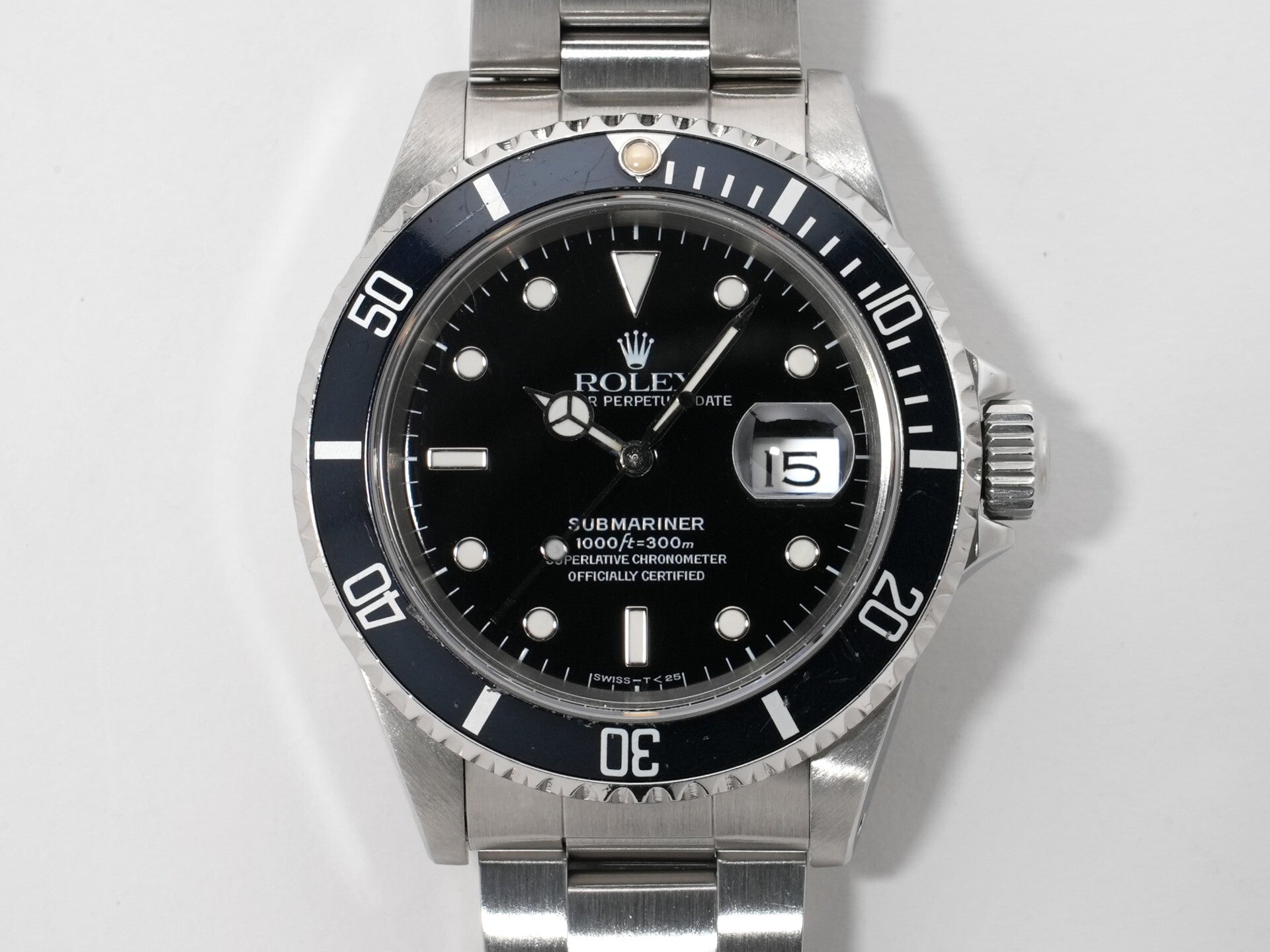 Rolex Submariner Date Ref. 16610 Stainless Steel Black Dial Used dqj5upx9