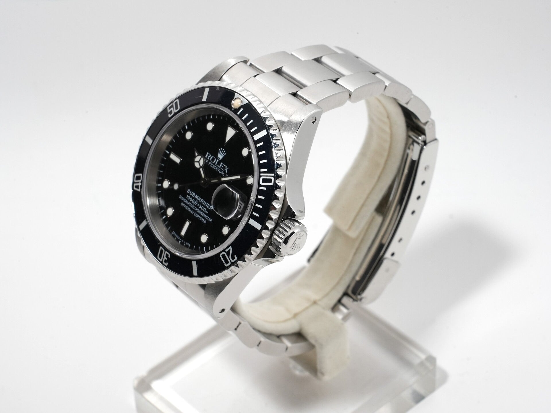 Rolex Submariner Date Ref. 16610 Stainless Steel Black Dial Used dqj5upx9