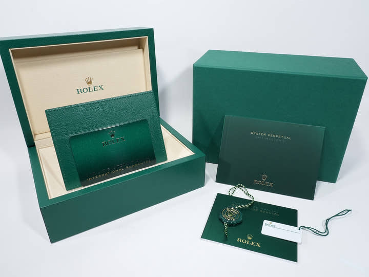 ロレックス GMTマスターII Ref.126710GRNR ステンレススチール ブラック文字盤 ジュビリーブレスレット 未使用 akeuzm2o