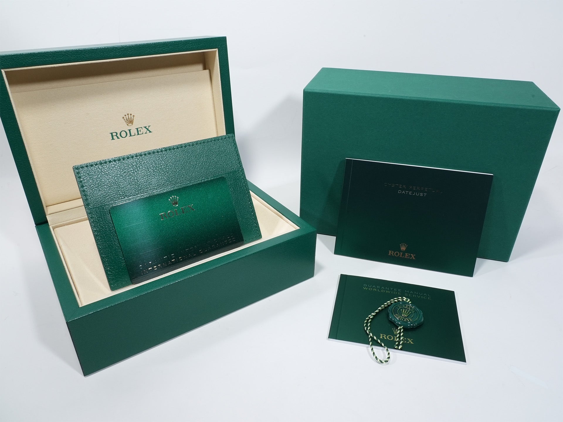 ロレックス デイトジャスト36 Ref.126200 ステンレススチール ホワイト文字盤 オイスターブレスレット 未使用 zxvur4qr