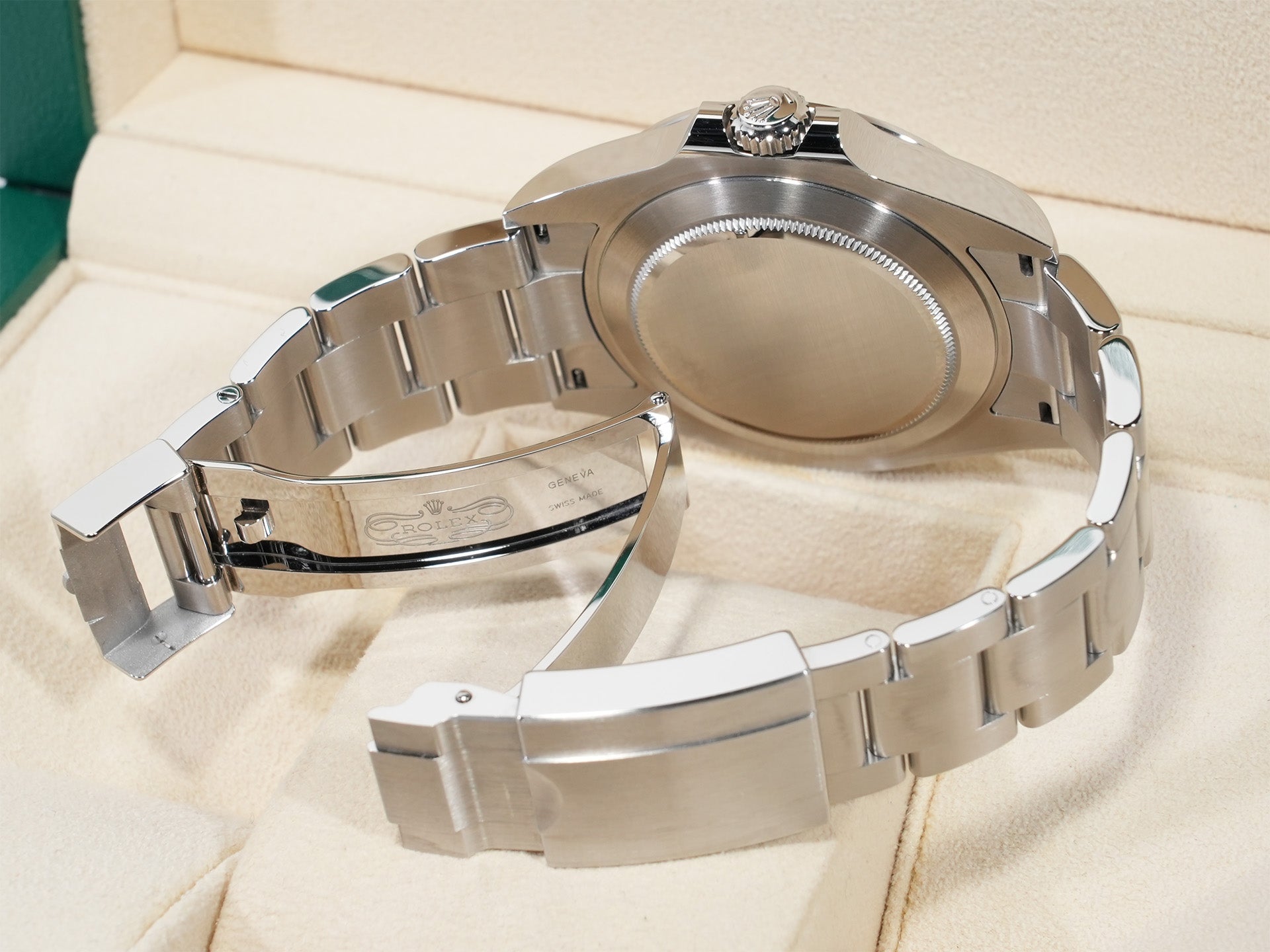 ロレックス エクスプローラーII Ref.226570 ステンレススチール ブラック文字盤 オイスターブレスレット 美品 fav53q2n