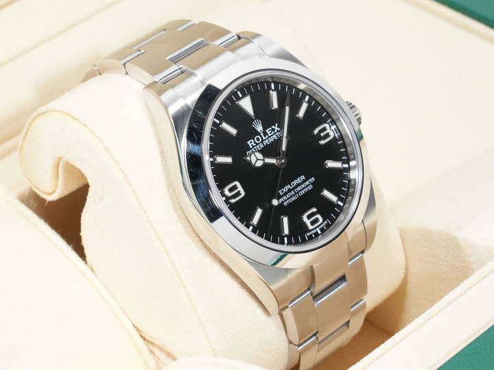 ロレックス エクスプローラーI Ref.214270 ステンレススチール ブラック文字盤 オイスターブレスレット 中古 t7d9bbrx
