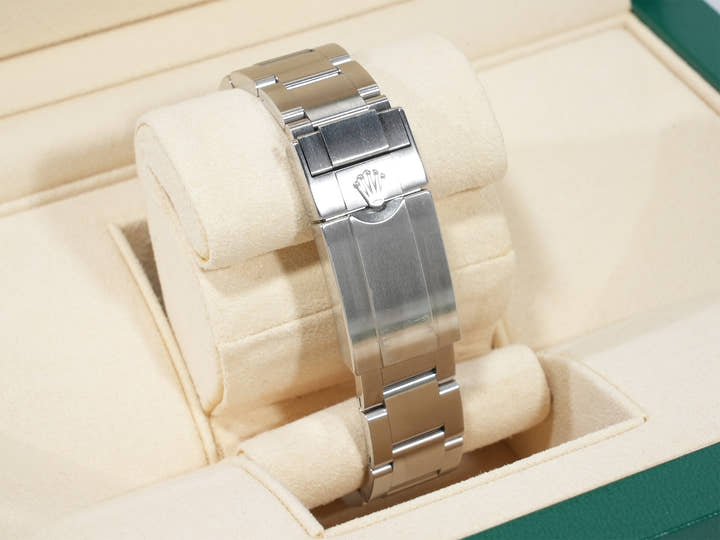 ロレックス エクスプローラーI Ref.214270 ステンレススチール ブラック文字盤 オイスターブレスレット 中古 t7d9bbrx