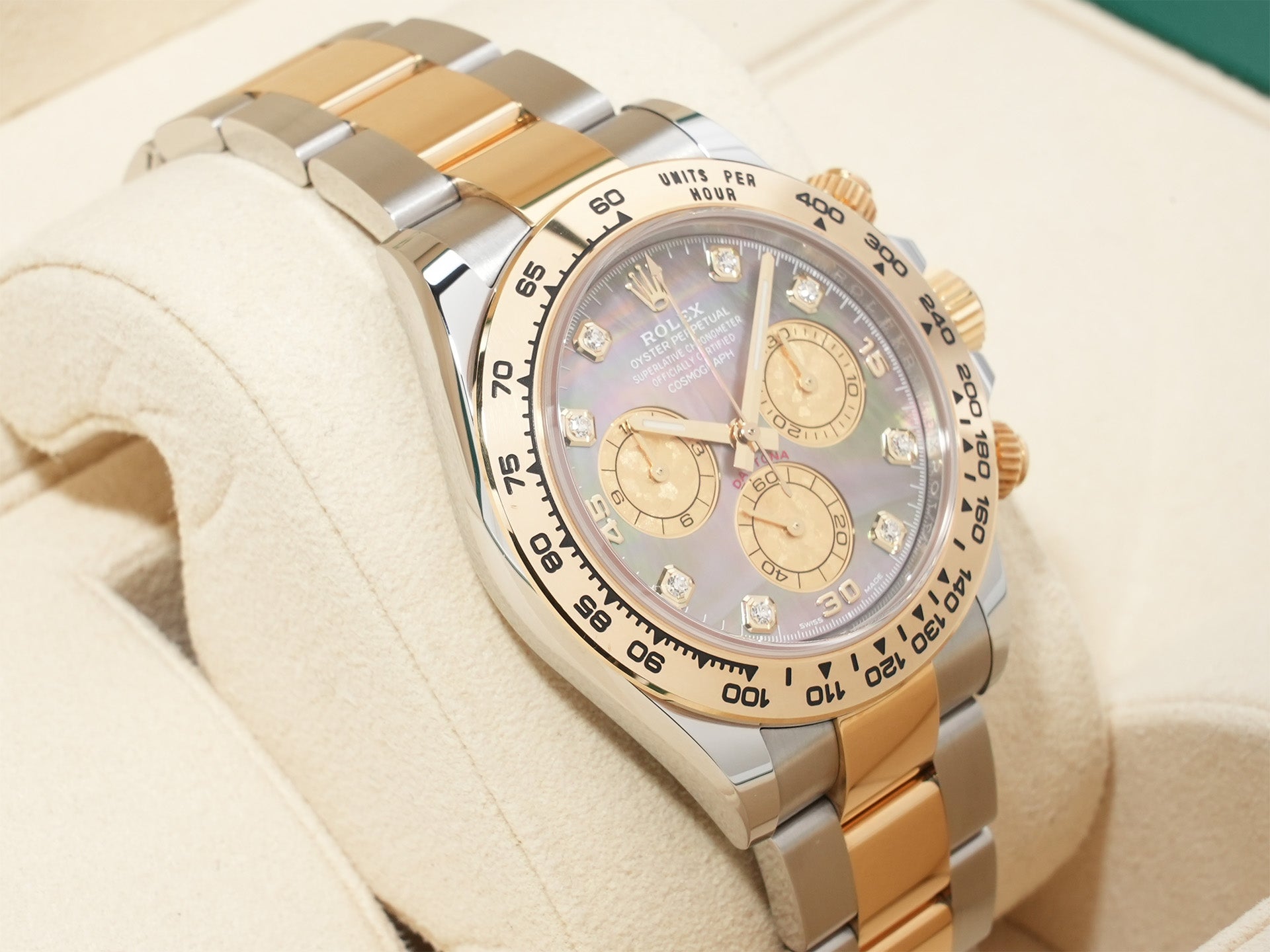 Rolex Daytona Ref.116503NG Stainless Steel/Yellow Gold Black Mother-of-Pearl Dial Used u97oon87