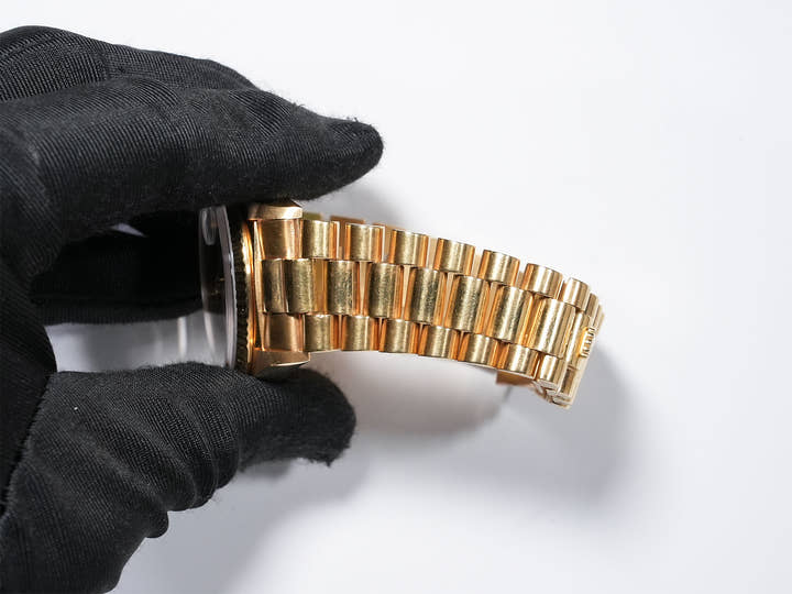 ロレックス デイデイト36 Ref.18038 イエローゴールド オニキス文字盤 中古 s8kh6b34