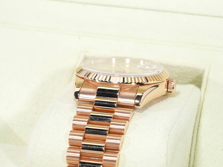 ロレックス デイデイト Ref.118235 ピンクゴールド ピンクローマン文字盤 中古 i2qga2ev