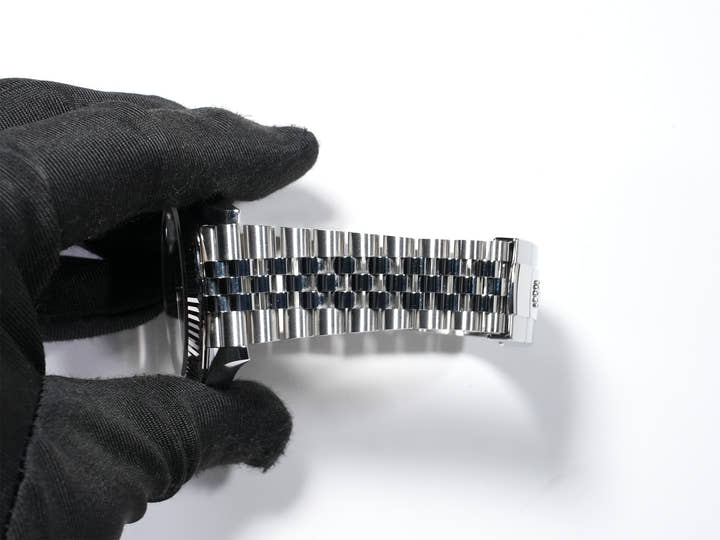 ロレックス デイトジャスト41 Ref.126334G ステンレススチール/ホワイトゴールド ブラックx10Pダイヤ文字盤 ジュビリーブレスレット 中古 xebjw2ig