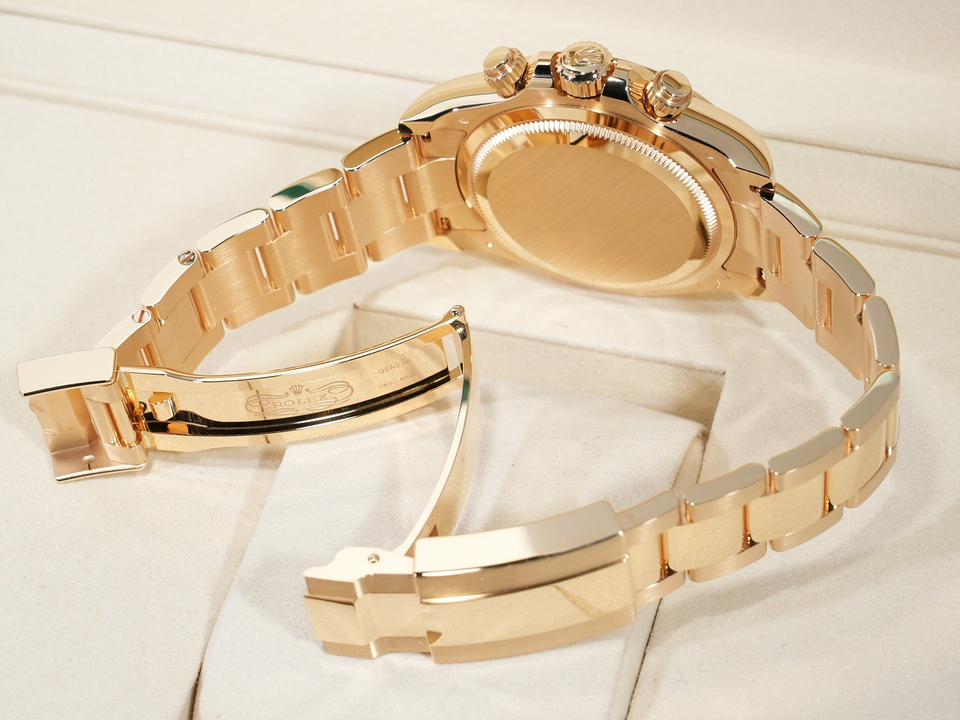 ロレックス デイトナ Ref.126508 イエローゴールド グリーン文字盤 未使用 hot8hc23