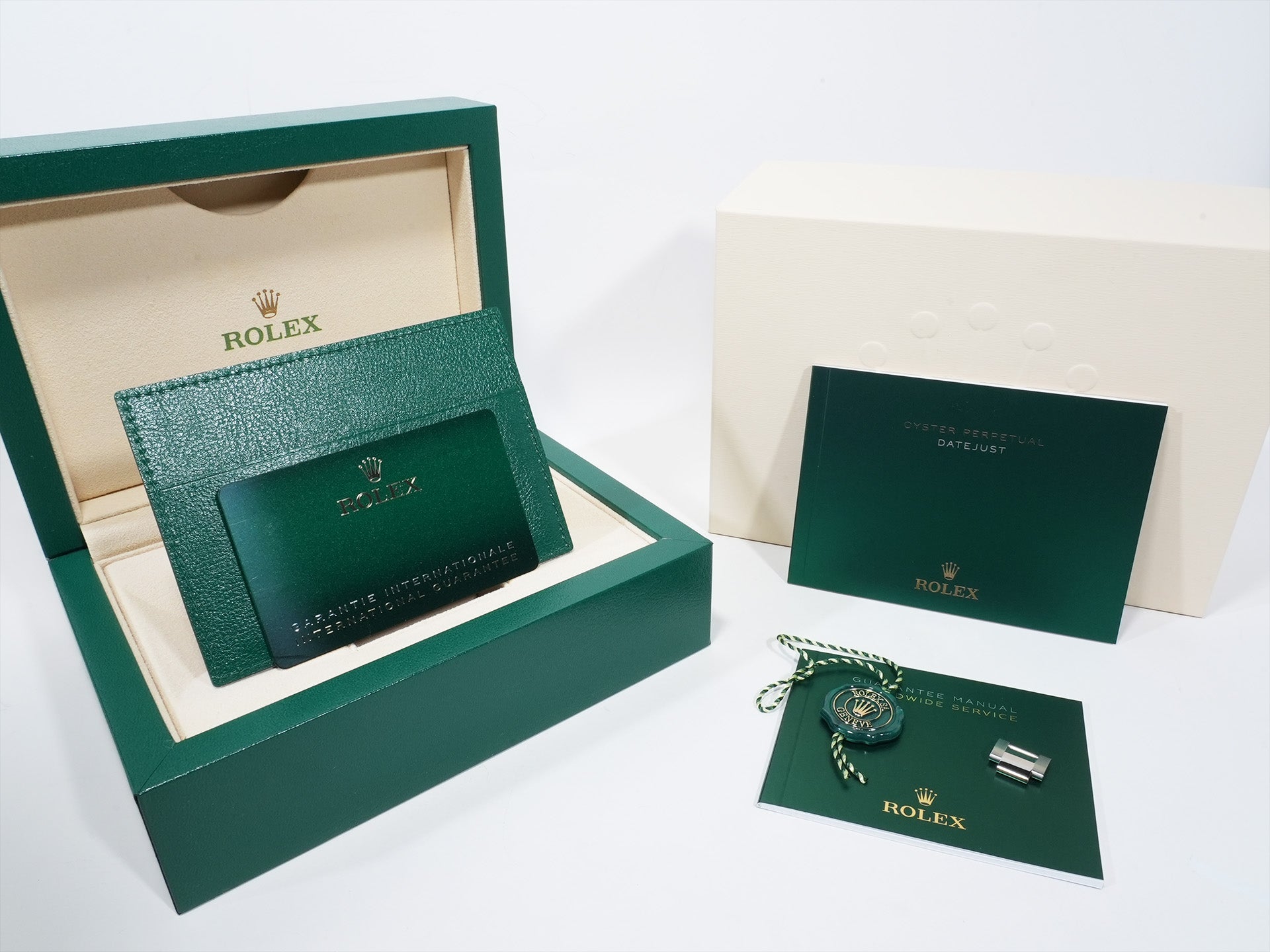 ロレックス デイトジャスト36 Ref.126200 ステンレススチール ブルー フルーテッドモチーフ文字盤 オイスターブレスレット 美中古 b9dsytet