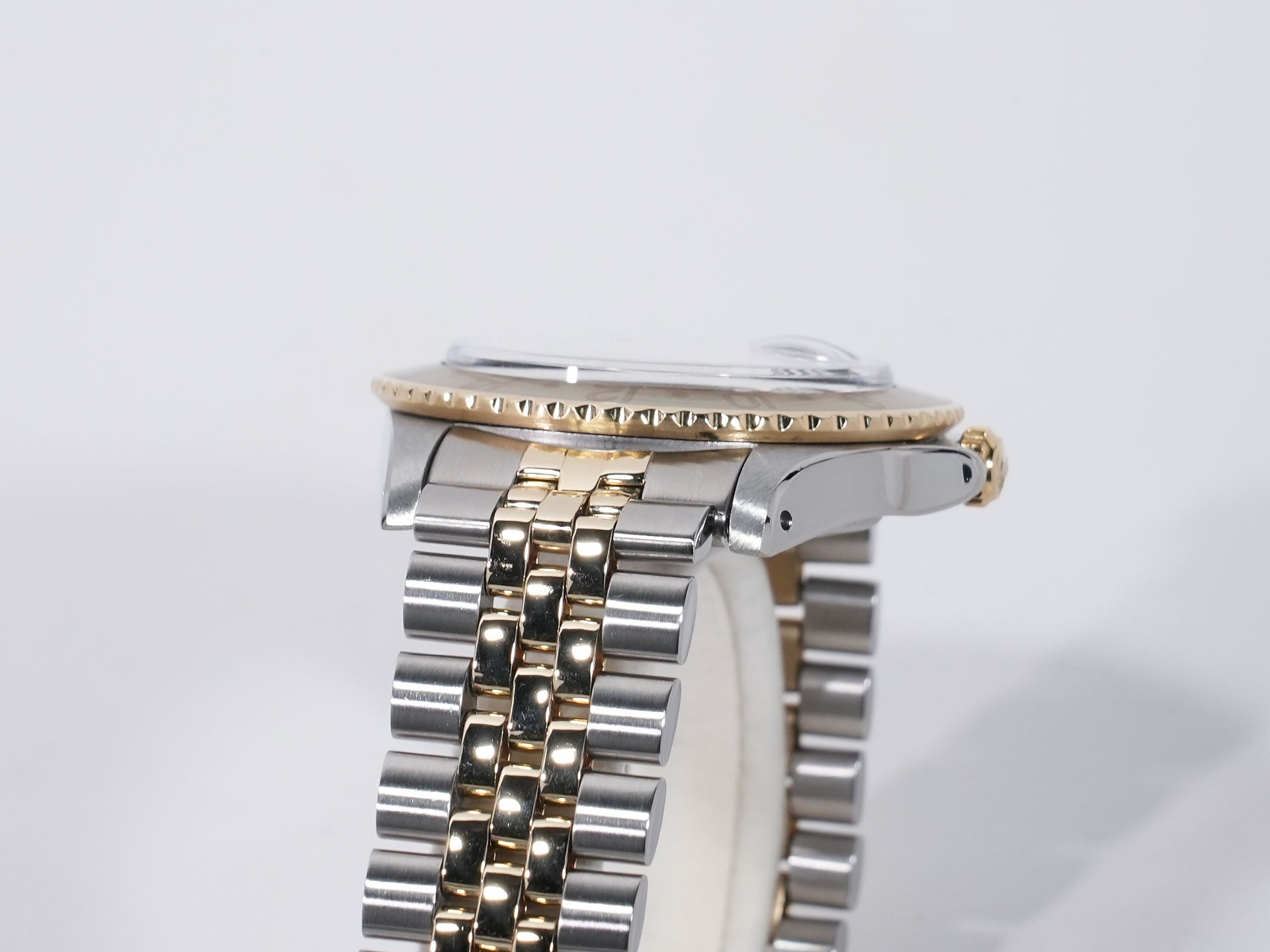 ロレックス GMTマスター Ref.1675/3 ステンレススチール/イエローゴールド ブラウン文字盤 ジュビリーブレスレット 中古 ixxqst4p