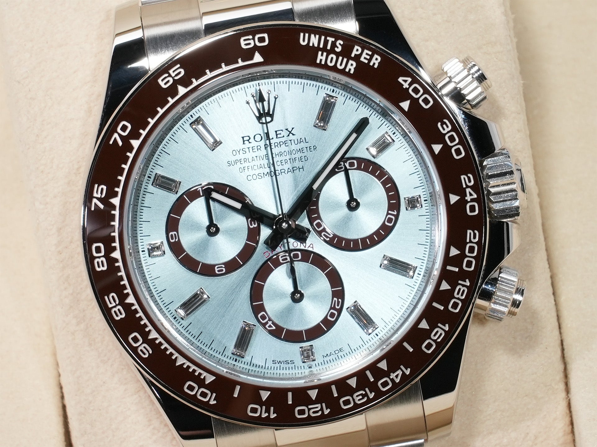 ロレックス デイトナ Ref.126506A プラチナ アイスブルーx11Pダイヤ文字盤 未使用 efmx6aj9