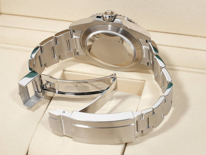 ロレックス サブマリーナー デイト Ref.126610LN ステンレススチール ブラック文字盤 未使用 h66q6tsu