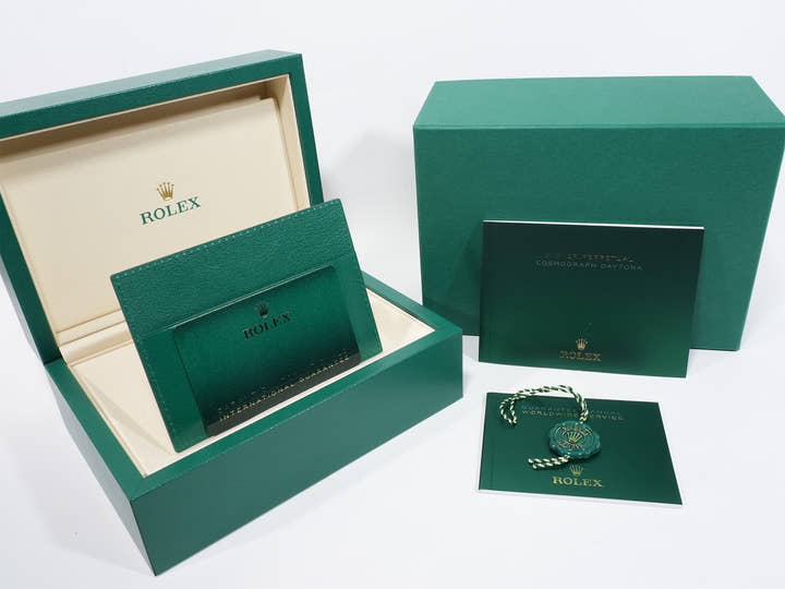 ロレックス デイトナ Ref.126500LN ステンレススチール ブラック文字盤 未使用 uekfttf7