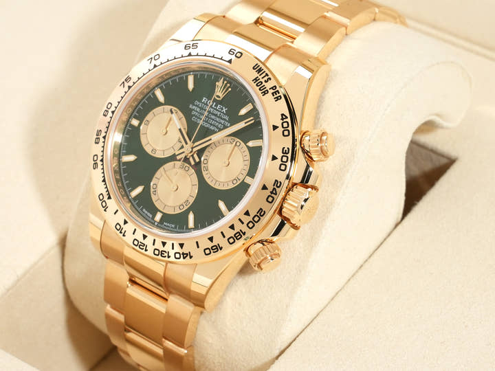 ロレックス デイトナ Ref.126508 イエローゴールド グリーン文字盤 未使用 xpdcy3ak