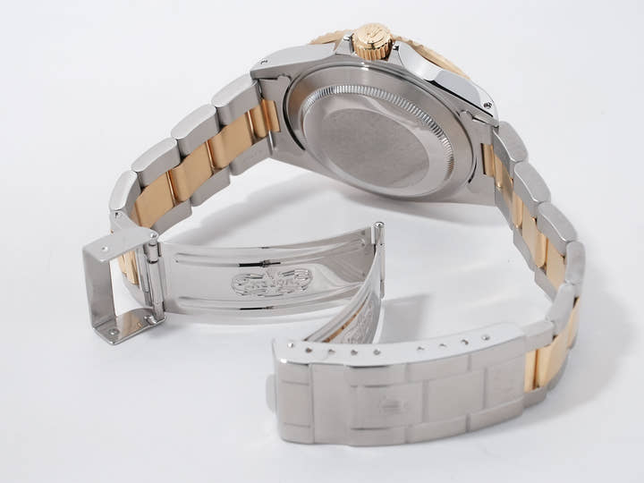 Rolex Submariner Date Ref.16613LN Stainless Steel/Yellow Gold Black Dial Used 2qv6yg5p