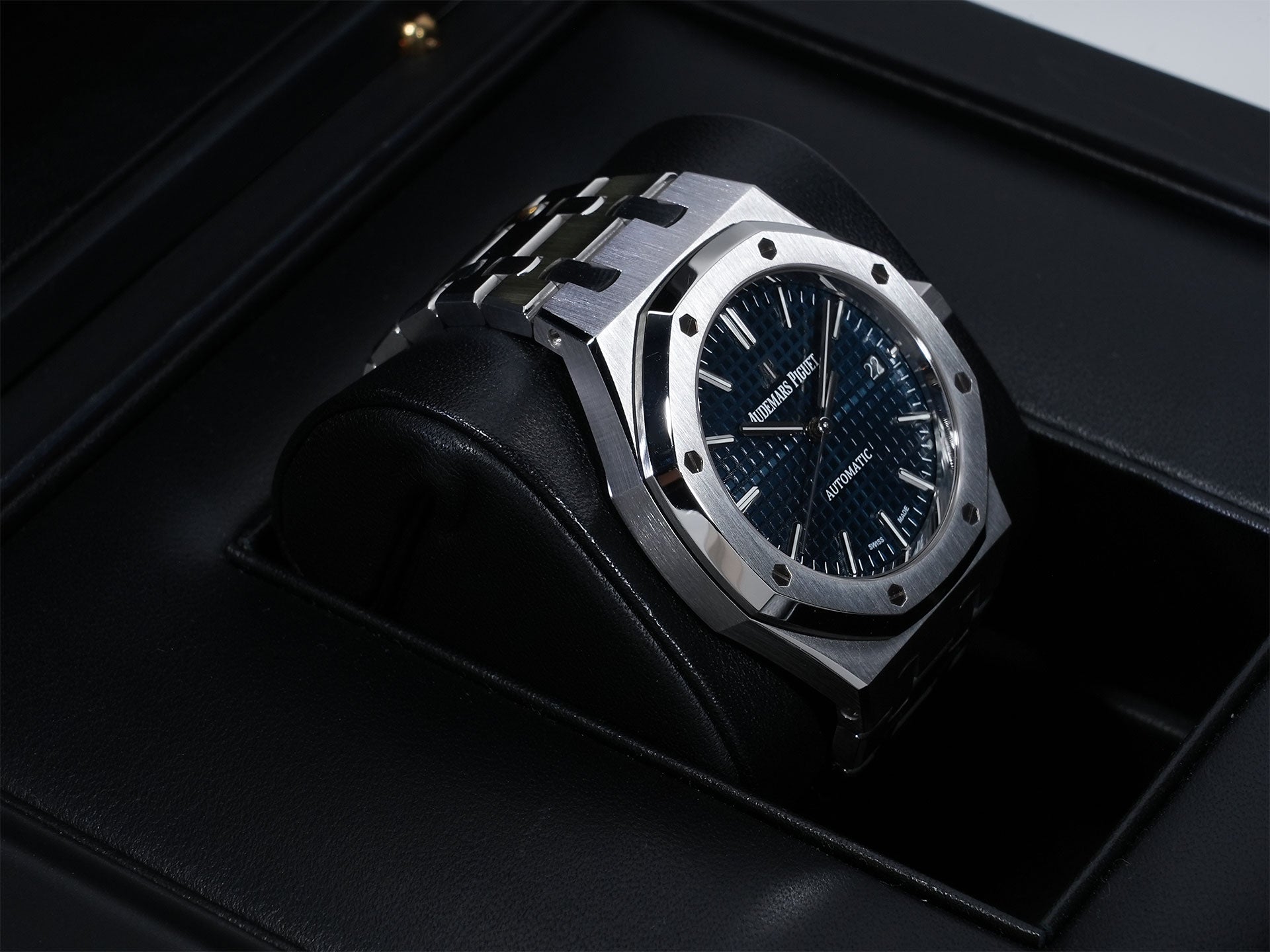 オーデマピゲ ロイヤルオーク Ref.15450ST.OO.1256ST.03 ステンレススチール ブルー文字盤 美中古 f5y3qzog