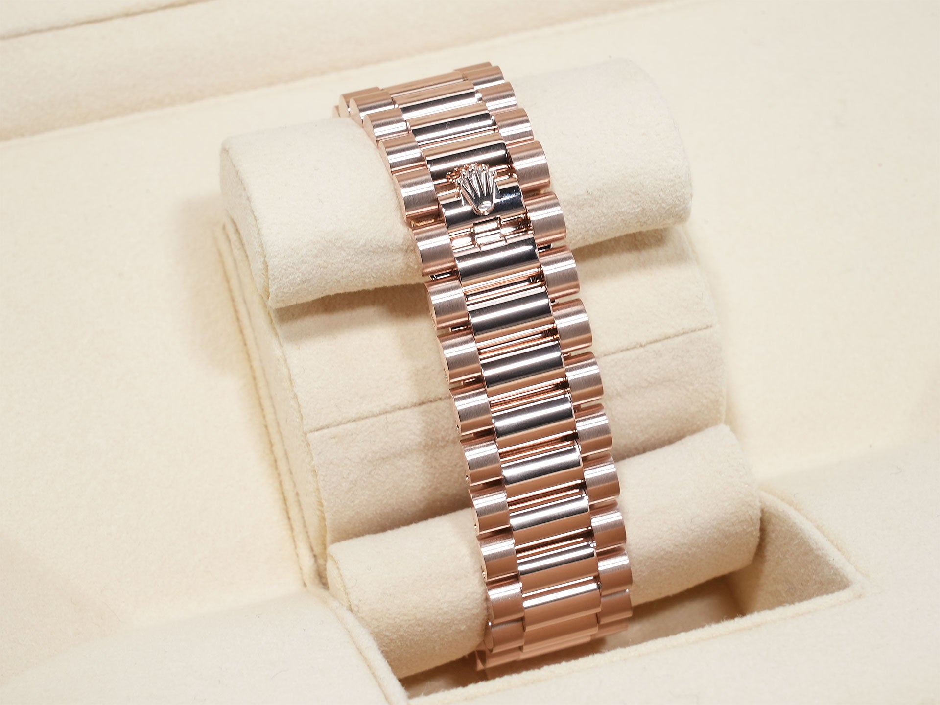 ロレックス デイデイト36 Ref.128235 エバーローズゴールド アイゼンキーゼル文字盤 美品 7i2ebj8x