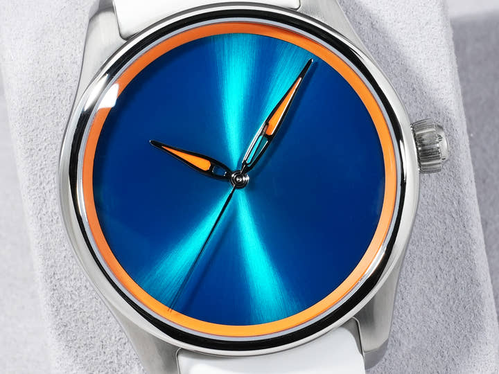 H.モーザー パイオニア センターセコンド Ref.3201-1202 ステンレススチール ターコイズブルーのフュメ文字盤 未使用 iise7i9p