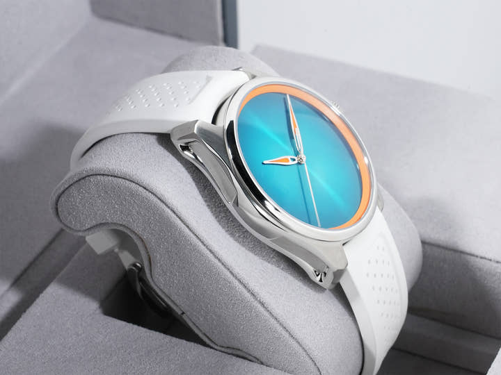 H.モーザー パイオニア センターセコンド Ref.3201-1202 ステンレススチール ターコイズブルーのフュメ文字盤 未使用 iise7i9p