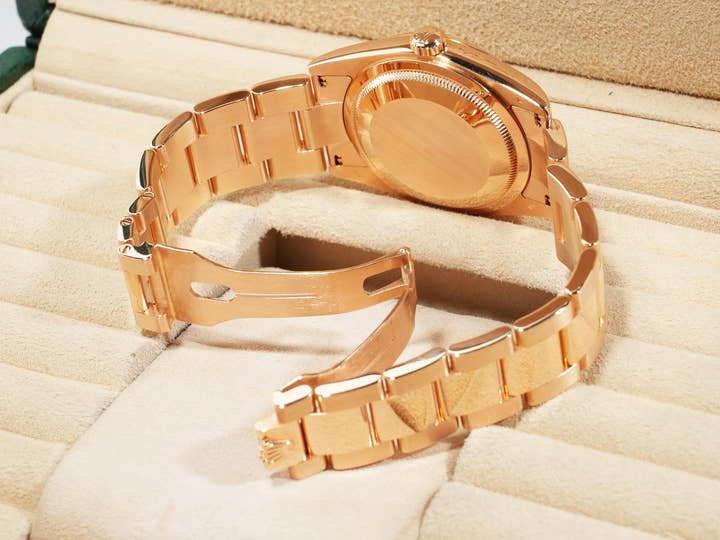 ロレックス デイデイト Ref.118205 ピンクゴールド ブラックアラビア文字盤 中古 y2urutv4