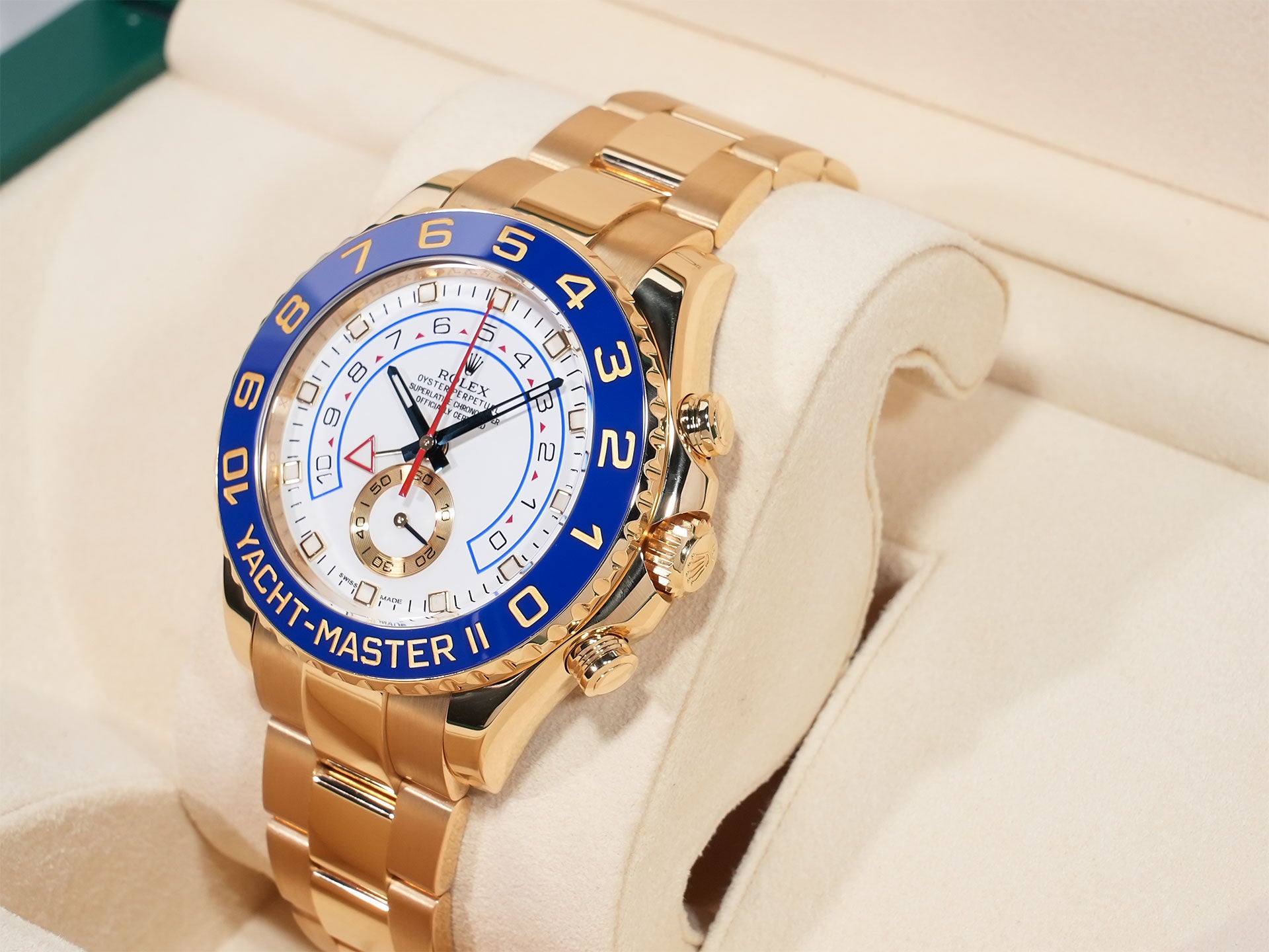 Rolex Yacht-Master II Ref. 116688 Yellow Gold White Dial Excellent Used Condition dxjc9be7