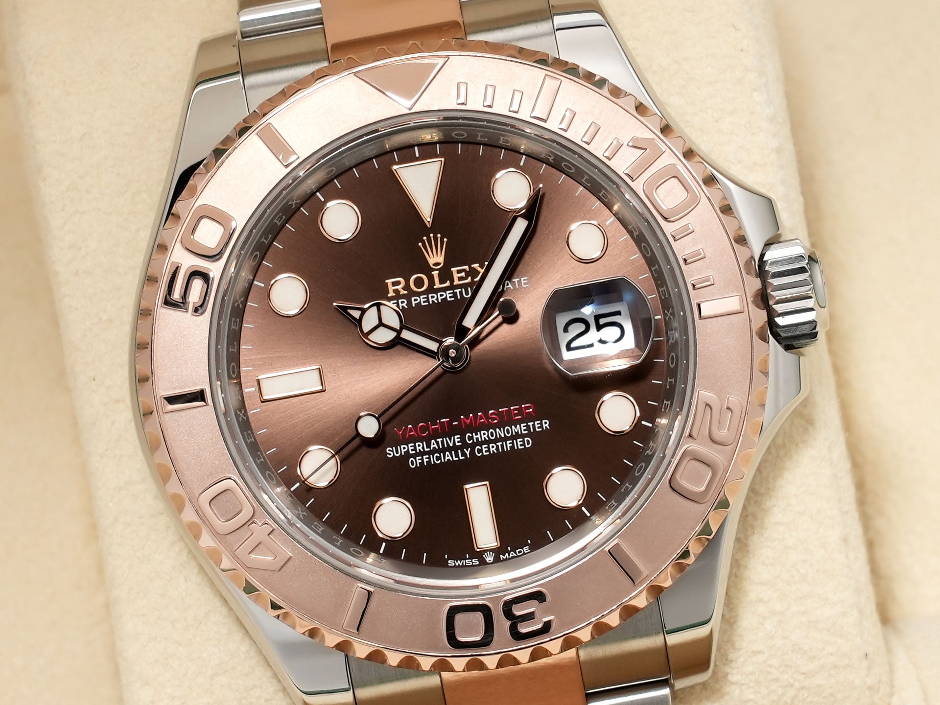 Rolex Yacht-Master 40 Ref. 126621 Stainless Steel/Everose Gold Chocolate Dial Excellent Used Condition 9vbcidp4