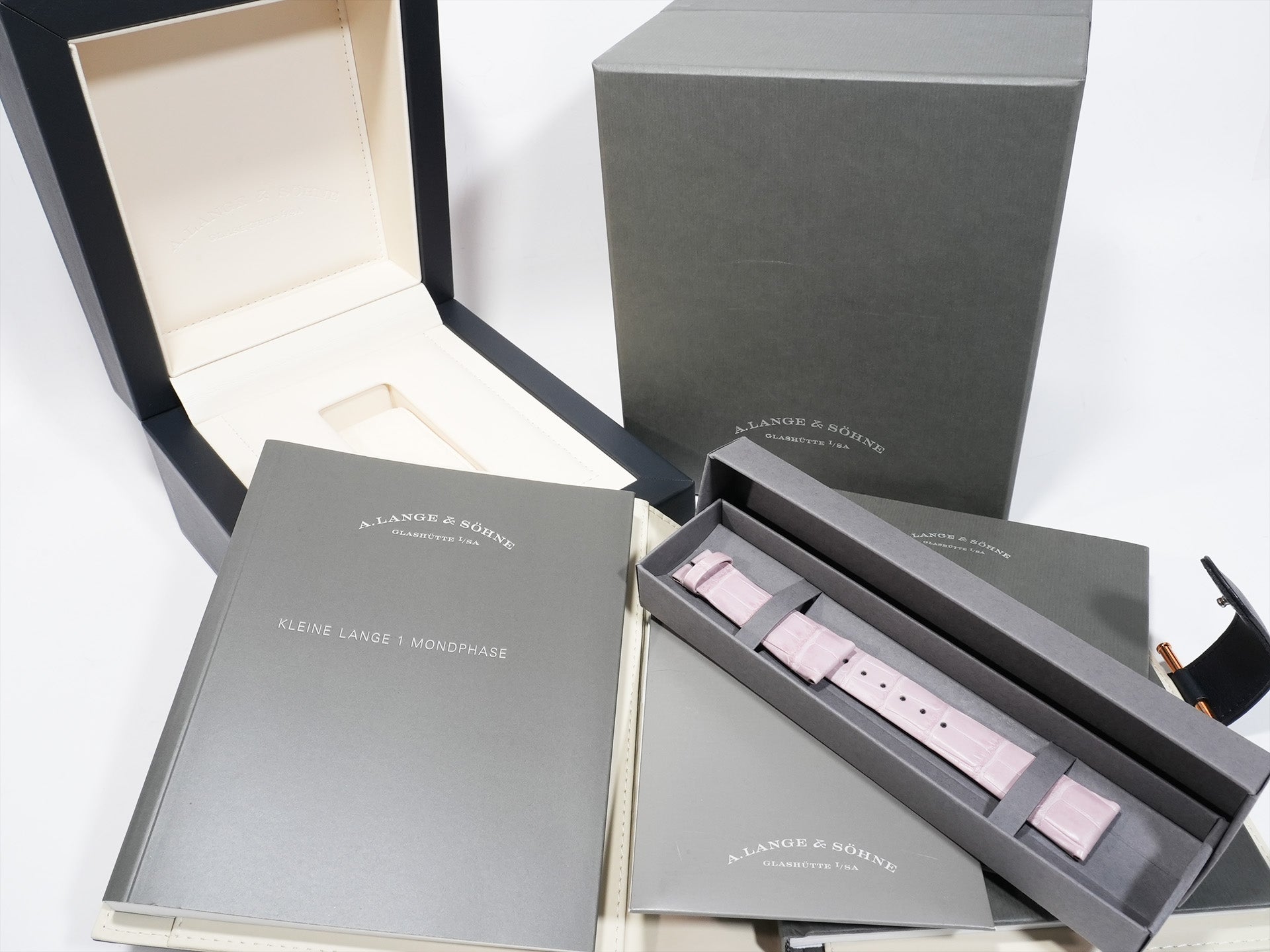 A.ランゲ＆ゾーネ リトル ランゲ1 ムーンフェイズ Ref.182.030 ピンクゴールド シルバー文字盤 美品 htumfan4