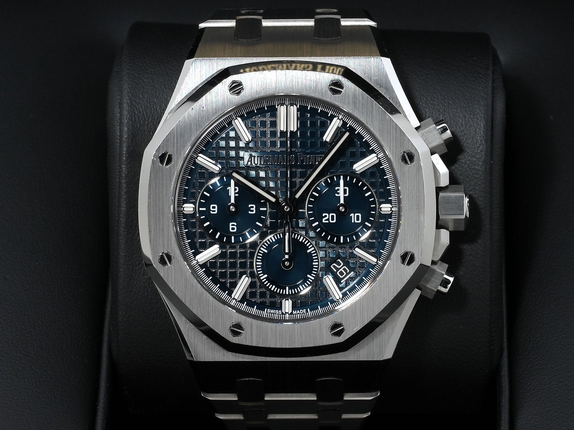 オーデマピゲ ロイヤルオーク クロノグラフ Ref.26715ST.OO.1356ST.01 ステンレススチール ナイトブルー文字盤 中古 9u58bxb3