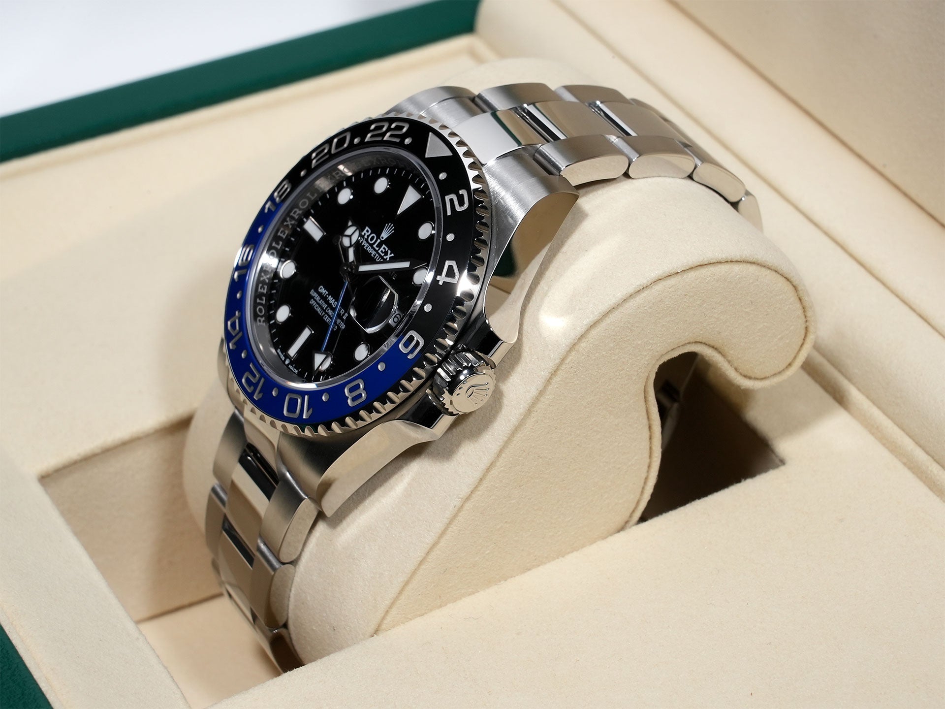 ロレックス GMTマスターII Ref.126710BLNR ステンレススチール ブラック文字盤 オイスターブレスレット 未使用 oeqiq288